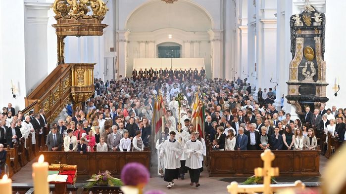 Feierliche Diakonweihe im Fuldaer Dom